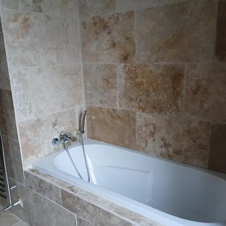 Dolce Apartman Chambon-le-Chateau